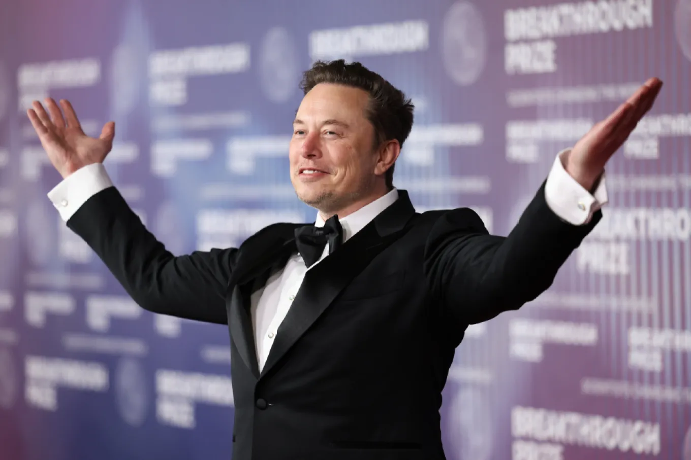 Elon Musk Open-Sources Grok 2.5, Promises Grok 3 Release in Six Months