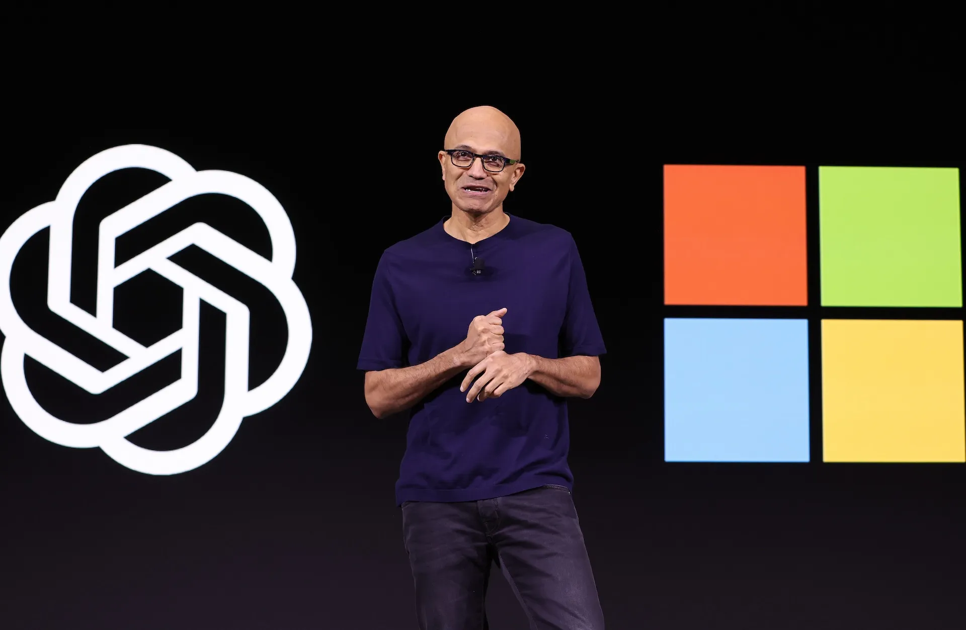 Microsoft and OpenAI Strike Deal to Clear Path for AI Giant’s Corporate Restructuring